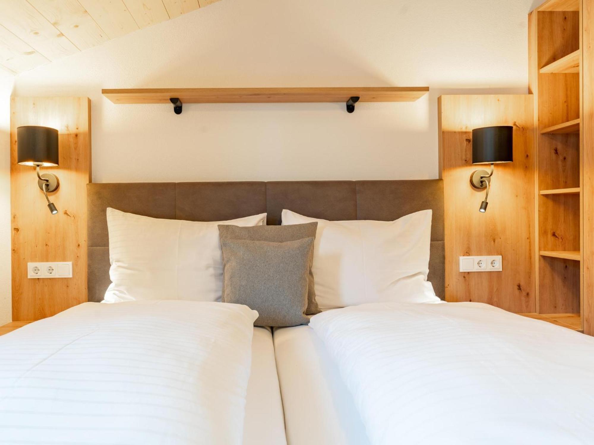 Falken Suites Top 7 Kaprun Exterior foto