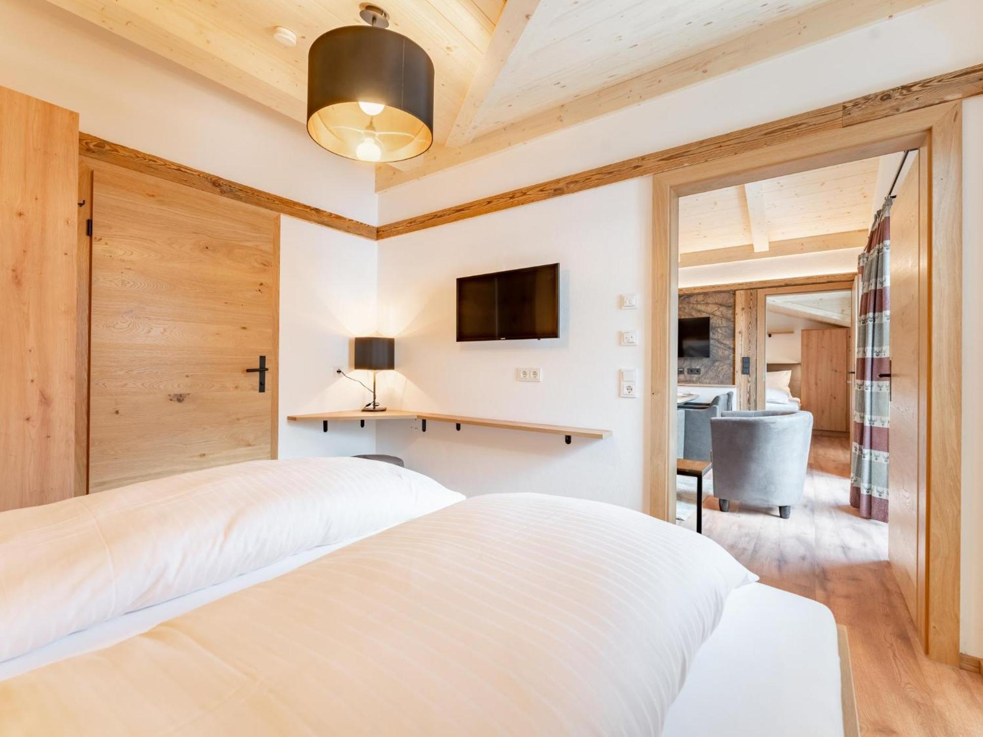 Falken Suites Top 7 Kaprun Exterior foto