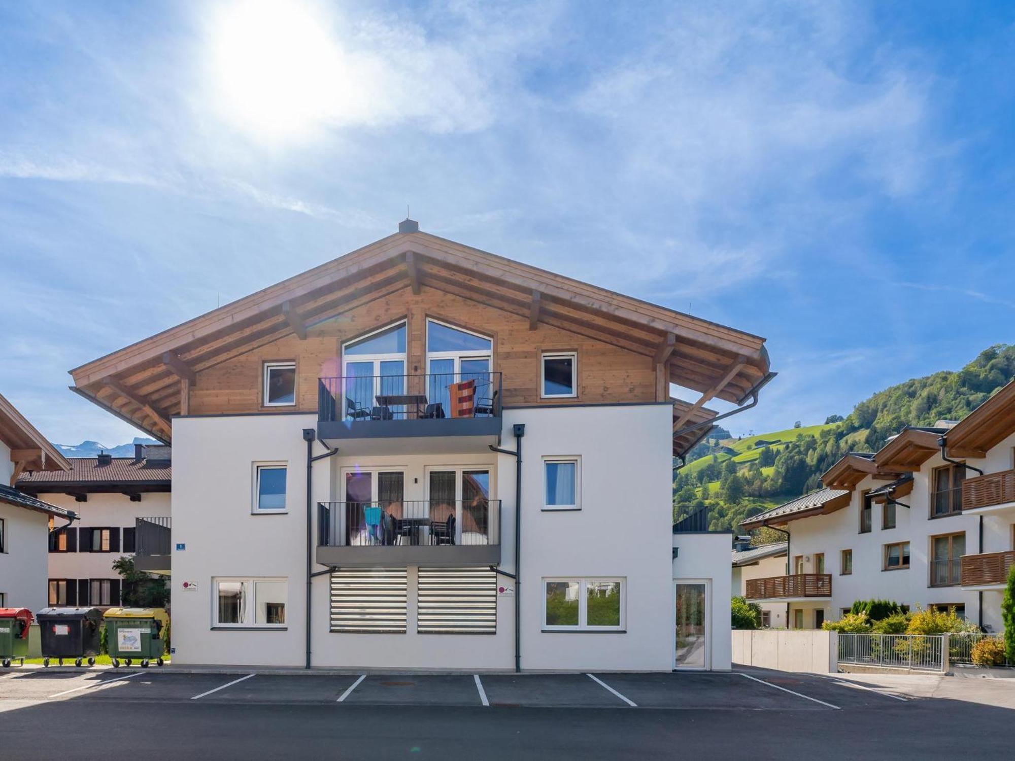 Falken Suites Top 7 Kaprun Exterior foto
