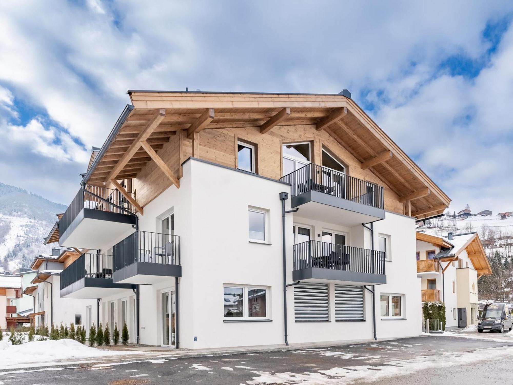 Falken Suites Top 7 Kaprun Exterior foto